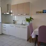 Pavicic Marija 3* Pag Town