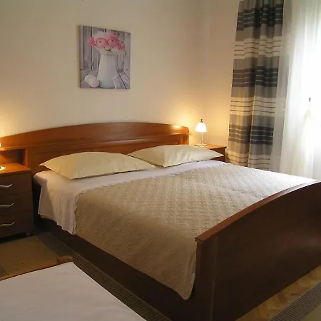 Guest house Pavicic Marija Pag Town