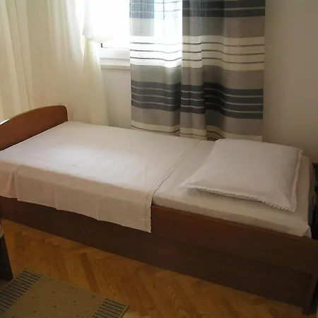 Pavicic Marija Guest house Pag Town